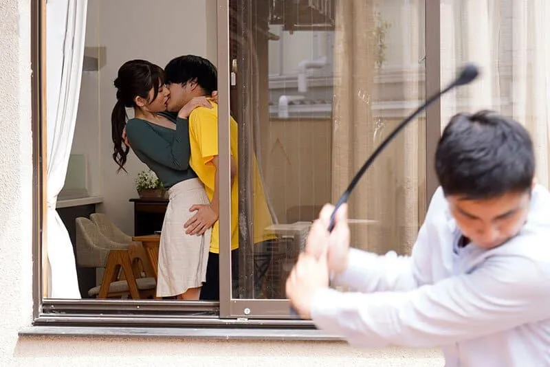 Anh xã mãi mê với công việc, bà xã nảy sinh tình cảm với em chồng vì cô đơn