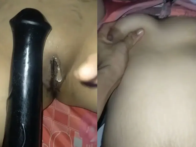 Con ghệ xinh tươi vú to lỗ lồn múp móc lồn bằng sextoy cực sướng